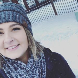 Meet your Posher, Sam